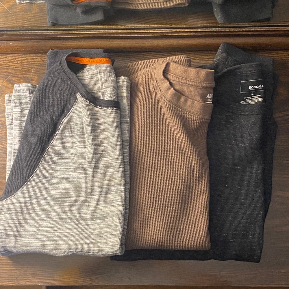 3 Men's Crewneck Thermal Long Sleeve Shirts